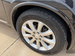 Used 2014  Buick Enclave 4d SUV FWD Premium at Rooster Auto Sales near Vinton&comma; IA