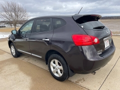 Used 2013  Nissan Rogue 4d SUV AWD SV-SL at Rooster Auto Sales near Vinton&comma; IA