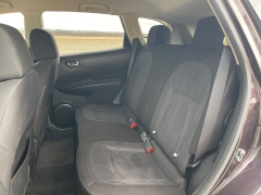 Used 2013  Nissan Rogue 4d SUV AWD SV-SL at Rooster Auto Sales near Vinton&comma; IA