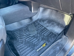 Used 2019  Chevrolet Silverado 1500 4WD Crew Cab LT at Rooster Auto Sales near Vinton&comma; IA