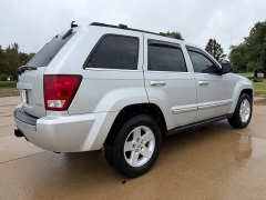 Used 2005  Jeep Grand Cherokee 4d SUV 4WD Limited at Rooster Auto Sales near Vinton&comma; IA