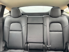 Used 2021  Tesla Model Y Long Range AWD at Rooster Auto Sales near Vinton&comma; IA