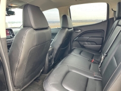 Used 2015  GMC Canyon 4WD Crew Cab SLT at Rooster Auto Sales near Vinton&comma; IA