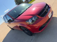 Used 2015  Dodge Grand Caravan 4d Wagon SE Plus at Rooster Auto Sales near Vinton&comma; IA