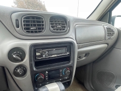 Used 2005 Chevrolet Trailblazer EXT 4d SUV 4WD LT at Rooster Auto Sales near Vinton, IA