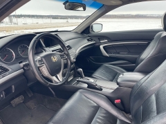 Used 2011  Honda Accord Coupe 2d EX-L V6 Auto at Rooster Auto Sales near Vinton&comma; IA