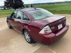 Used 2008 Ford Taurus 4d Sedan SEL at Rooster Auto Sales near Vinton, IA