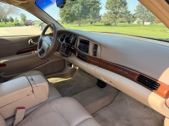 Used 2004  Buick LeSabre 4d Sedan Custom at Rooster Auto Sales near Vinton&comma; IA
