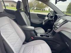 Used 2018  Chevrolet Equinox 4d SUV FWD LS at Rooster Auto Sales near Vinton, IA