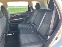 Used 2018 Nissan Rogue 4d SUV AWD S at Rooster Auto Sales near Vinton, IA