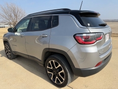 Used 2018  Jeep Compass 4d SUV 4WD Limited at Rooster Auto Sales near Vinton&comma; IA