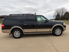 Used 2014  Ford Expedition EL 4d SUV 4WD XLT at Rooster Auto Sales near Vinton&comma; IA