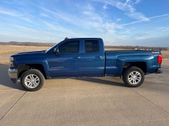 Used 2016  Chevrolet Silverado 1500 4WD Double Cab LT at Rooster Auto Sales near Vinton&comma; IA