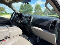 Used 2016  Ford F-150 4WD SuperCrew XL 5 1&sol;2 at Rooster Auto Sales near Vinton&comma; IA