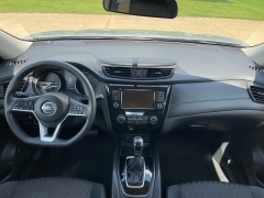 Used 2018 Nissan Rogue 4d SUV AWD S at Rooster Auto Sales near Vinton, IA