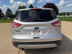 Used 2015  Ford Escape 4d SUV 4WD SE at Rooster Auto Sales near Vinton&comma; IA