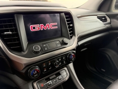 Used 2021  GMC Acadia AWD 4dr AT4 at Rooster Auto Sales near Vinton&comma; IA