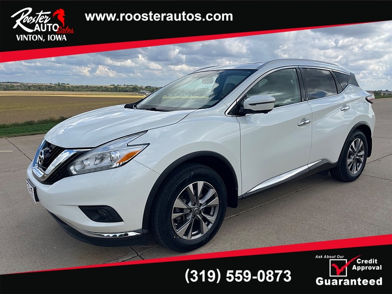 Used 2017  Nissan Murano 4d SUV AWD SL at Rooster Auto Sales near Vinton, IA