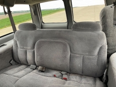 Used 1999 GMC Suburban 1500 SUV 4WD SLT at Rooster Auto Sales near Vinton, IA