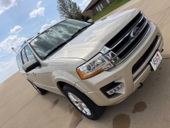 Used 2017  Ford Expedition EL 4d SUV 4WD Limited at Rooster Auto Sales near Vinton&comma; IA