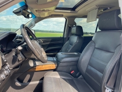 Used 2016 GMC Yukon XL 4d SUV 4WD Denali at Rooster Auto Sales near Vinton, IA