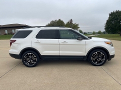 Used 2015 Ford Explorer 4d SUV 4WD Sport at Rooster Auto Sales near Vinton, IA