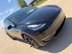 Used 2021  Tesla Model Y Long Range AWD at Rooster Auto Sales near Vinton&comma; IA
