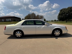 Used 2004  Cadillac DeVille 4d Sedan at Rooster Auto Sales near Vinton&comma; IA