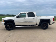 Used 2010 Chevrolet Silverado 1500 4WD Crew Cab LTZ at Rooster Auto Sales near Vinton, IA