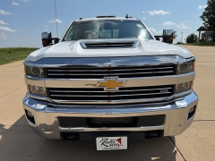 Used 2019  Chevrolet Silverado 3500 4WD Crew Cab LTZ DRW at Rooster Auto Sales near Vinton&comma; IA