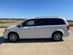 Used 2019 Dodge Grand Caravan 4d Wagon SXT at Rooster Auto Sales near Vinton, IA