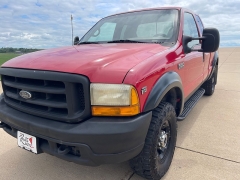 Used 1999 Ford Super Duty F-250 4WD Supercab Lariat at Rooster Auto Sales near Vinton, IA