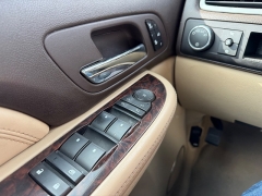 Used 2007  GMC Yukon XL 1500 SUV 4WD Denali at Rooster Auto Sales near Vinton&comma; IA