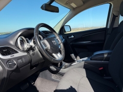 Used 2018  Dodge Journey 4d SUV FWD SE at Rooster Auto Sales near Vinton&comma; IA