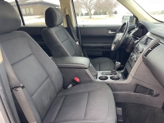 Used 2014  Ford Flex 4d SUV FWD SE at Rooster Auto Sales near Vinton&comma; IA