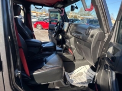 Used 2017  Jeep Wrangler Unlimited 4d Convertible Rubicon Recon at A&plus; Autobrokers near Mt&period; Vernon&comma; OH