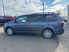 Used 2017  Toyota Sienna 4d Wagon XLE AWD at A&plus; Autobrokers near Mt&period; Vernon&comma; OH