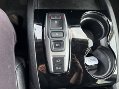 Used 2017  Honda Pilot 4d SUV AWD Elite at A&plus; Autobrokers near Mt&period; Vernon&comma; OH