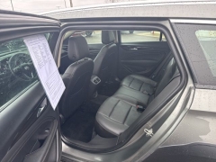 Used 2018  Buick Regal TourX 4d Wagon AWD Essence at A&plus; Autobrokers near Mt&period; Vernon&comma; OH