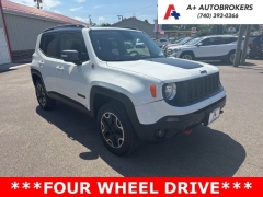 Used 2015  Jeep Renegade 4d SUV 4WD Trailhawk at A&plus; Autobrokers near Mt&period; Vernon&comma; OH