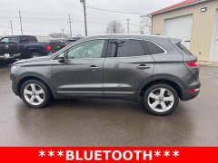 Used 2017  Lincoln MKC 4d SUV AWD Premiere at A&plus; Autobrokers near Mt&period; Vernon&comma; OH