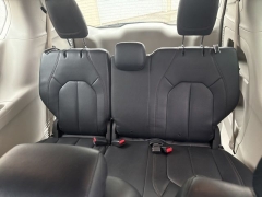 Used 2019  Chrysler Pacifica 4d Wagon Touring L at A&plus; Autobrokers near Mt&period; Vernon&comma; OH