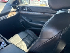 Used 2017  Nissan Maxima 4d Sedan Platinum at A&plus; Autobrokers near Mt&period; Vernon&comma; OH