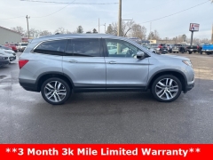 Used 2017  Honda Pilot 4d SUV AWD Elite at A&plus; Autobrokers near Mt&period; Vernon&comma; OH