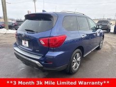 Used 2020  Nissan Pathfinder 4d SUV 4WD S at A&plus; Autobrokers near Mt&period; Vernon&comma; OH