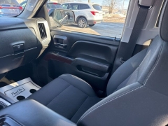 Used 2018  GMC Sierra 1500 4WD Crew Cab SLE at A&plus; Autobrokers near Mt&period; Vernon&comma; OH