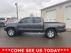 Used 2012  Toyota Tacoma 4WD Double Cab Short Bed Auto at A&plus; Autobrokers near Mt&period; Vernon&comma; OH