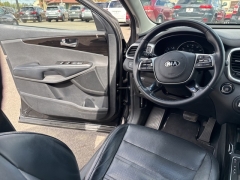 Used 2019  Kia Sorento 4d SUV AWD EX at A&plus; Autobrokers near Mt&period; Vernon&comma; OH