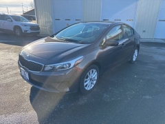 Used 2017  Kia Forte 4d Sedan LX Popular at A&plus; Autobrokers near Mt&period; Vernon&comma; OH