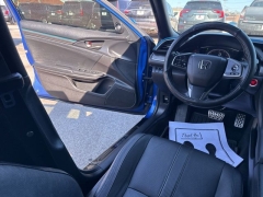 Used 2018  Honda Civic Hatchback 4d Sport Touring at A&plus; Autobrokers near Mt&period; Vernon&comma; OH